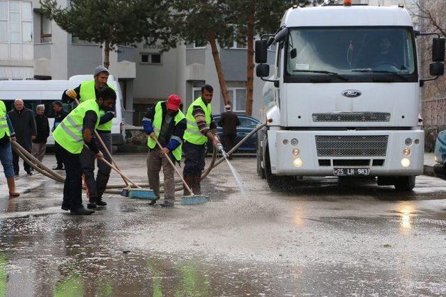 Aziziye Belediyesi Bahar Temizliğine Başladı