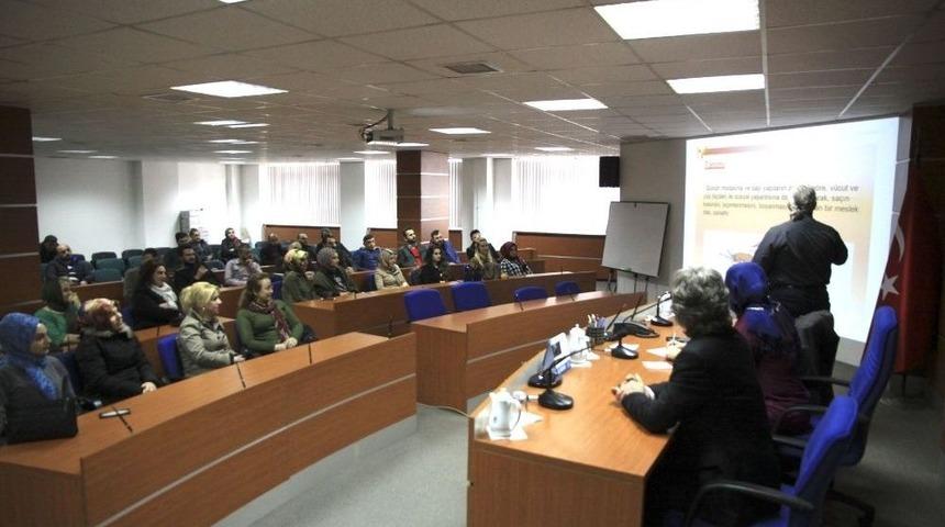 Rize&rsquo;deki Kuaf&ouml;rlere Hijyen Eğitimi Verildi