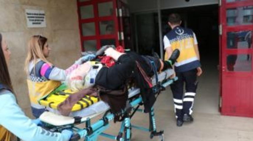 Yaşlı Kadına Dolmuş &Ccedil;arptı