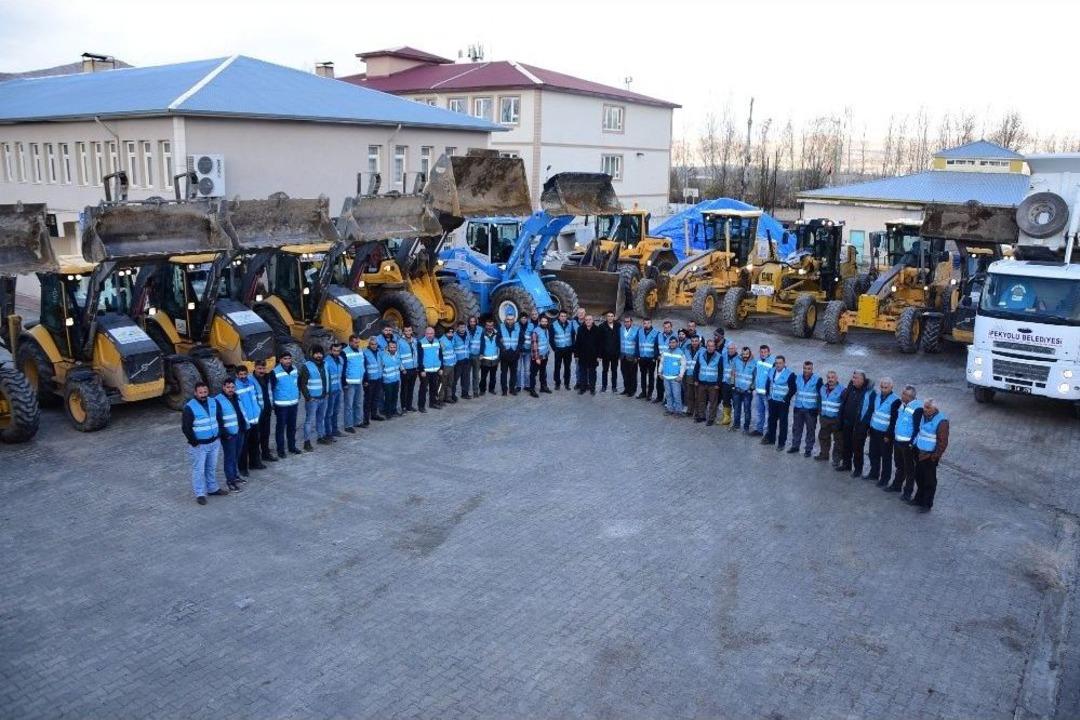 İpekyolu Belediyesi Karla M&uuml;cadeleye Hazır