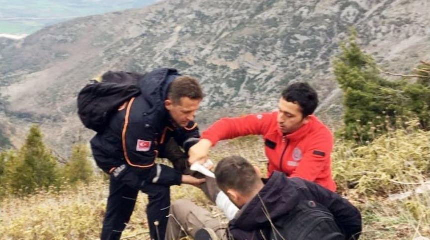Dağda Mahsur Kalan Vatandaşa Kurtarma Operasyonu