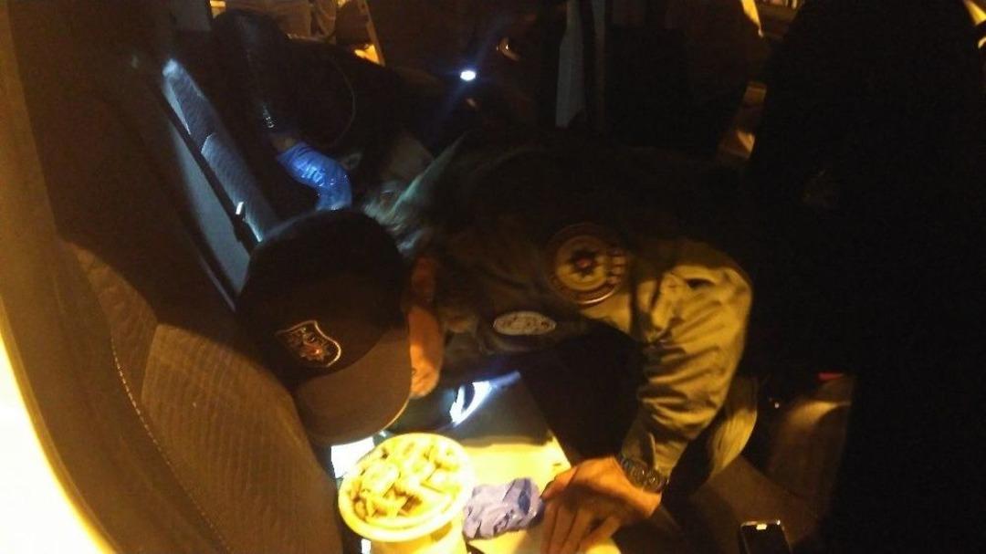 Otomobilin Yakıt Deposundan 22 Kilo Eroin &Ccedil;ıktı