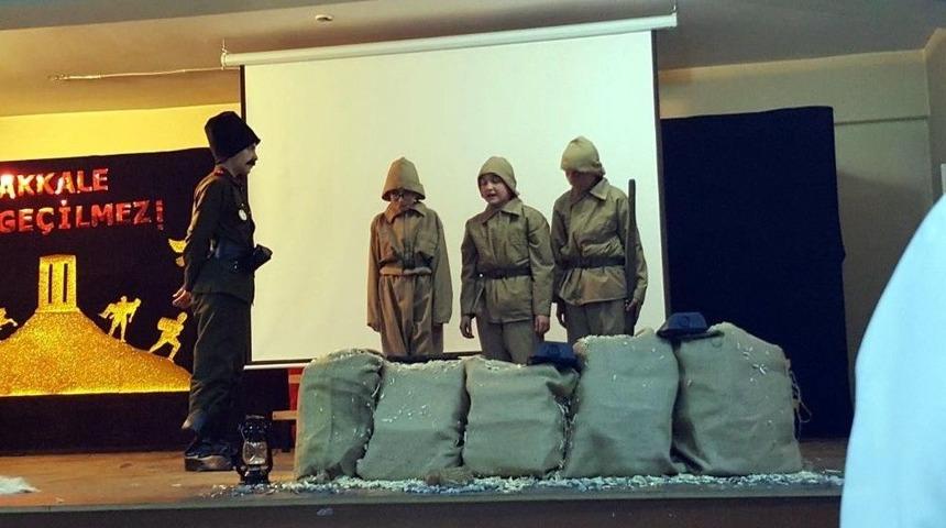 &Ouml;ğrencilerden 18 Mart Etkinliği