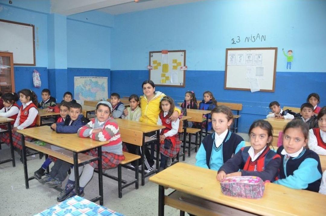 Minik Y&uuml;reklere Umut Oldu