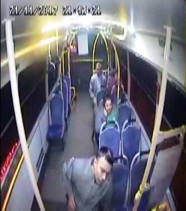 Halk Otobüsü Şoförü Apandisiti Patlayan Hastayı Acile Yetiştirdi 3