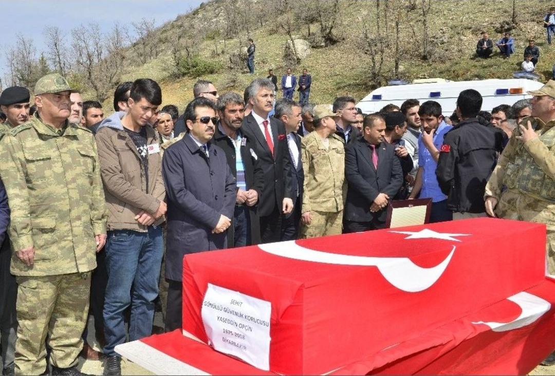 Şehit G&ouml;n&uuml;ll&uuml; G&uuml;venlik Korucusu Sonsuzluğa Uğurlandı