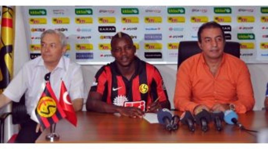 Eskişehirspor Bir Puan Silme Cezasından Daha Kurtuldu