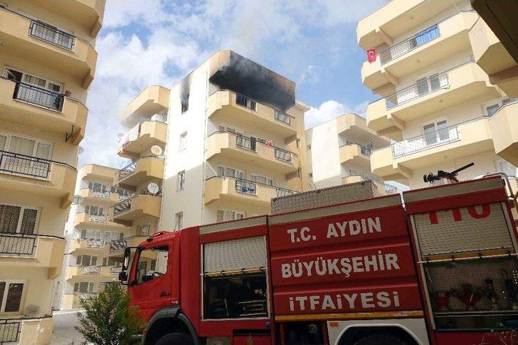 Kuşadası’nda Korkutan Yangın G1