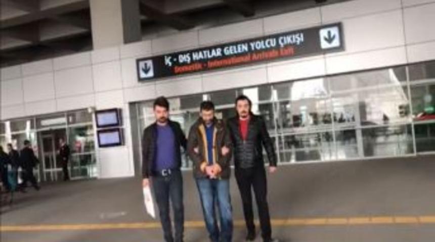 643 Milyon Tl&rsquo;yi Zimmetine Ge&ccedil;iren Polis Yakalandı