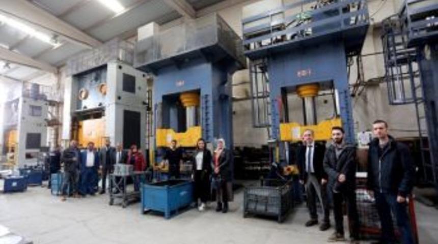 G&uuml;rsulu Girişimci Adayları Uygulamaları İnceliyor