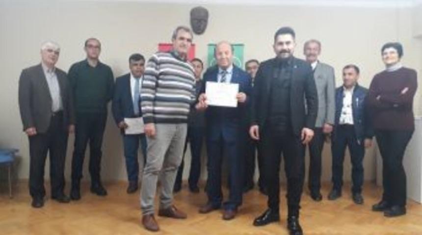 Kursiyerler &rsquo;bağlama Kursu&rsquo; Sonunda Sertifikalarını Aldılar