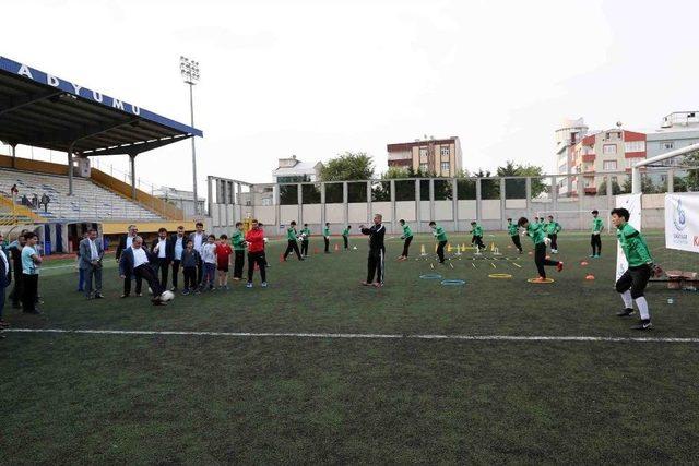 Geleceğin Kalecileri Bağcılar’da Yetişiyor