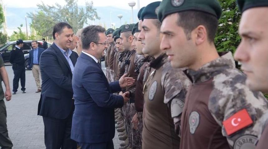 Afrin’den Dönen Polisler Karşılandı