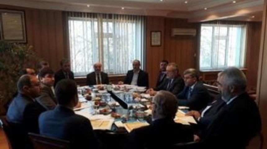 İl&ccedil;e M&uuml;ft&uuml;leri Toplantısı &Ccedil;orlu&rsquo;da Yapıldı