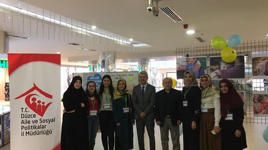 Toplumsal Farkındalık Oluşturuyor