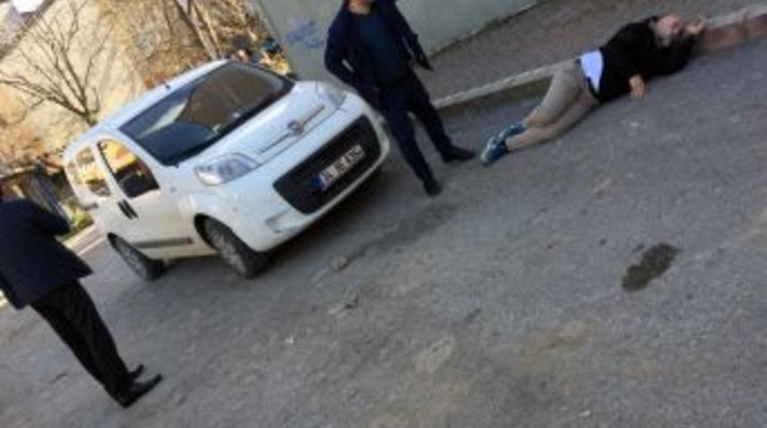 Kocaeli&rsquo;de Tartıştığı Kişiyi 4 El Ateş Ederek Vuran Kadın Yakalandı