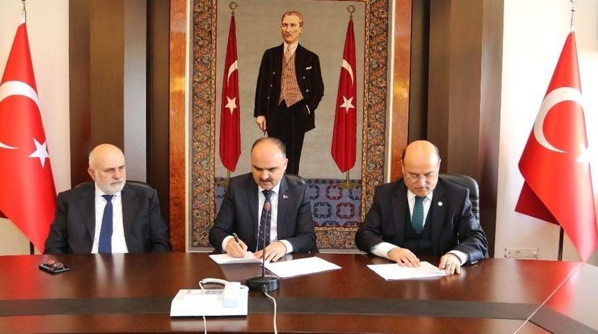 Isparta İl &Ouml;zel İdaresi İle Bem Bir Sen Arasında Sosyal Denge Tazminatı S&ouml;zleşmesi İmzalandı