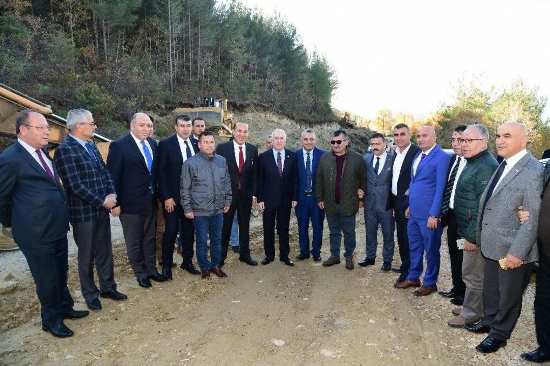 Durmaz: &ldquo;adana B&uuml;y&uuml;kşehir Belediyesi, Milliyet&ccedil;i Belediyeciliğin Samimi Bir &Ouml;rneği&rdquo;