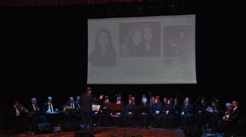 Tuzla&rsquo;nın "&ccedil;ınar&rsquo;"larından Hayran Bırakan Konser