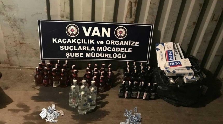 Van’da Kaçak İçki Ve Hap Operasyonu