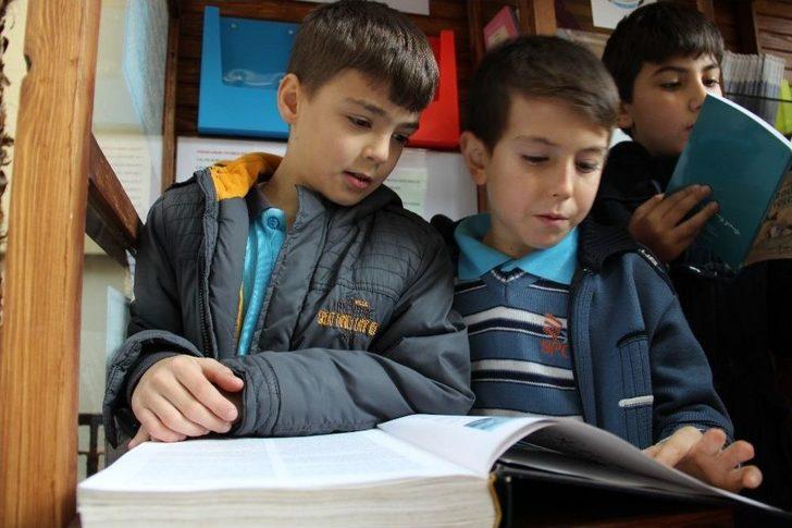 Manisalı Çocuklar Dijital Hayattan Uzaklaşacak G1