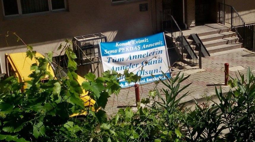 Belediye Başkanına Duygulandıran Anneler Günü Sürprizi