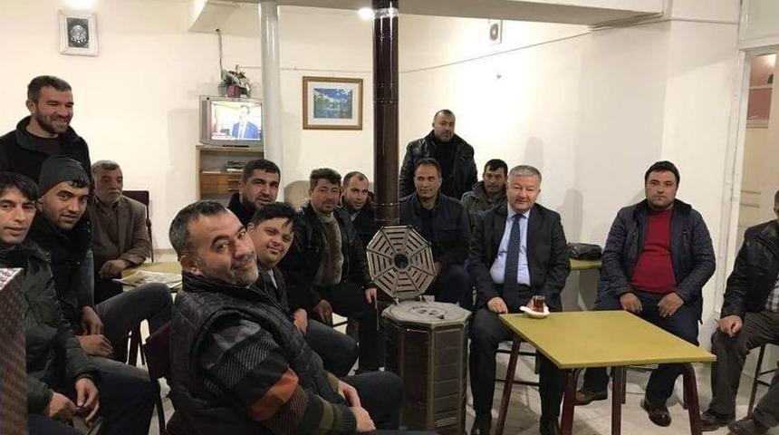 Develi Kaymakamı Duru &Ccedil;ay Ocağında Vatandaşlarla Buluştu