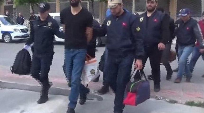 Mersin&rsquo;de Bombalı Eylem Hazırlığındaki Pkk&rsquo;lılar Yakalandı