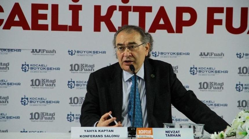 Prof. Dr. Nevzat Tarhan, Kocaeli Kitap Fuarı&rsquo;nda