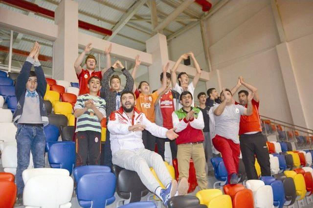 Sungurlu Belediyespor Çorum’un 1.lig’deki İlk Takımı Oldu