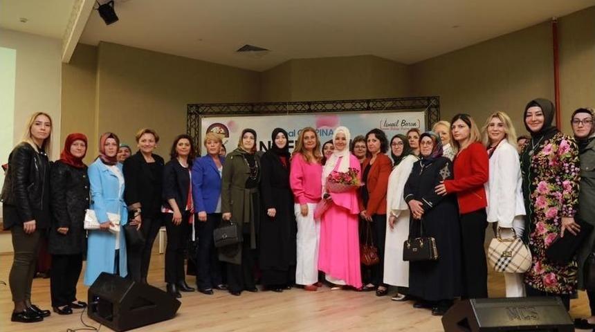 İkbal G&uuml;rpınar, K&ouml;rfezli Annelerle Buluştu