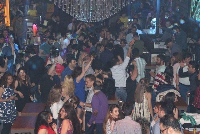 İran&rsquo;lı Turistler Nevruz&rsquo;u Barlar&rsquo;da Kutladı 1