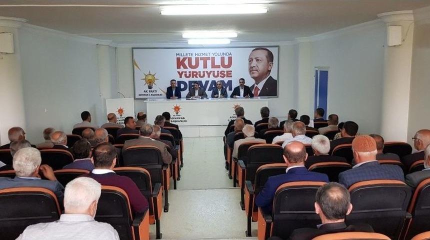 Mahalle Başkanlarıyla Toplantı Düzenlendi