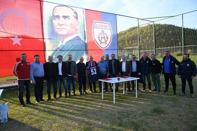 Altınordu, Ordu Altınorduspor İle Kardeş Kulüp Oldu