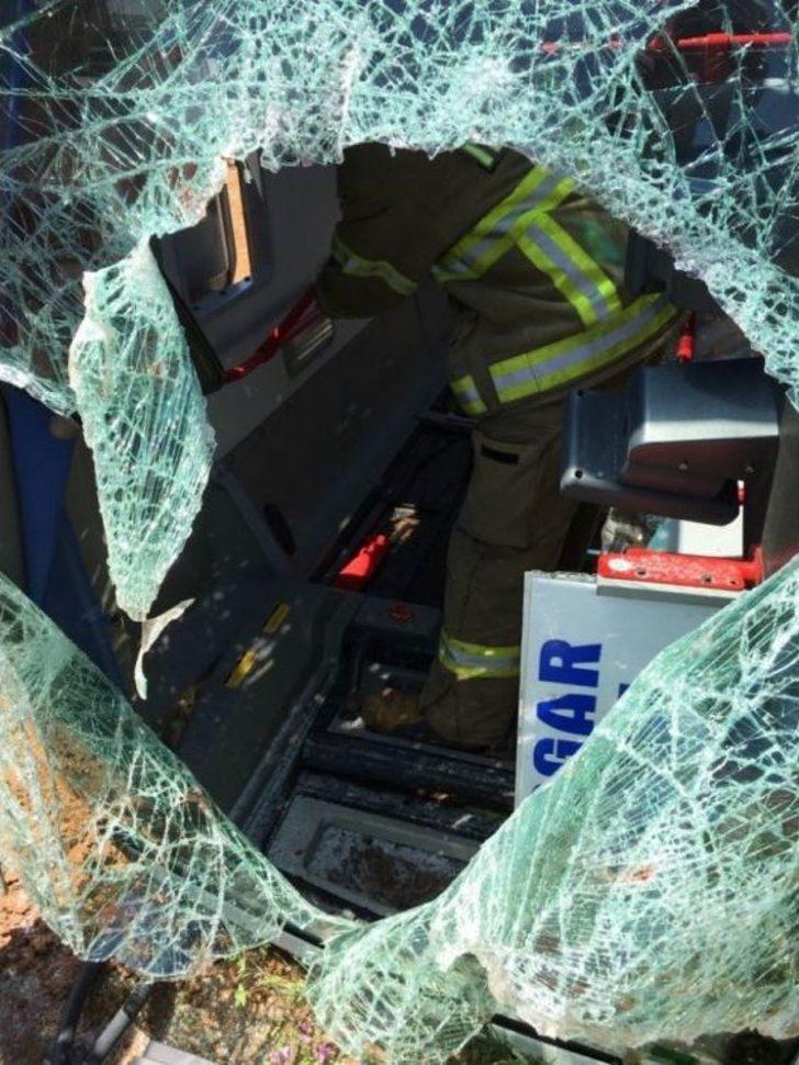 Balıkesir’de Feci Kaza: 19 Yaralı G4