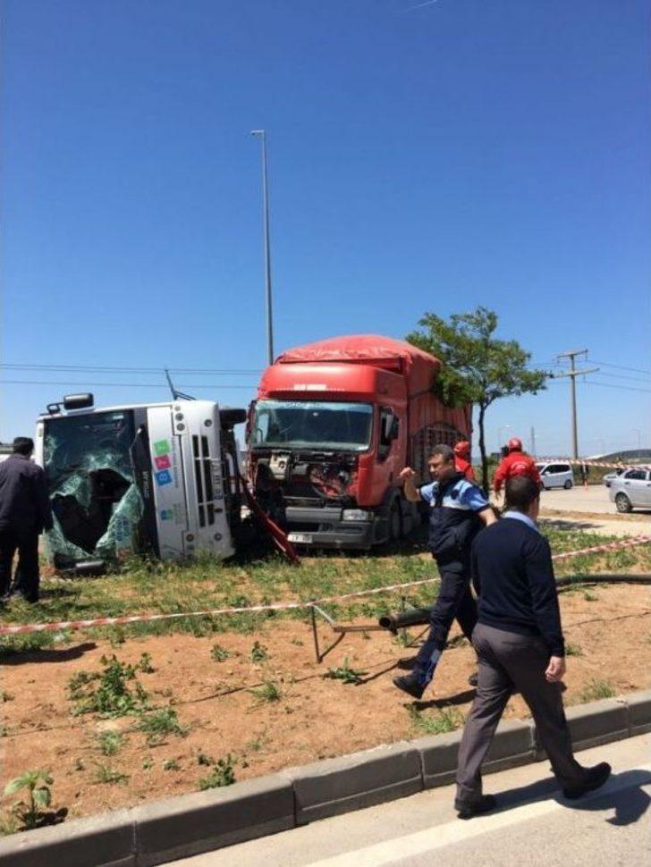 Balıkesir’de Feci Kaza: 19 Yaralı G5