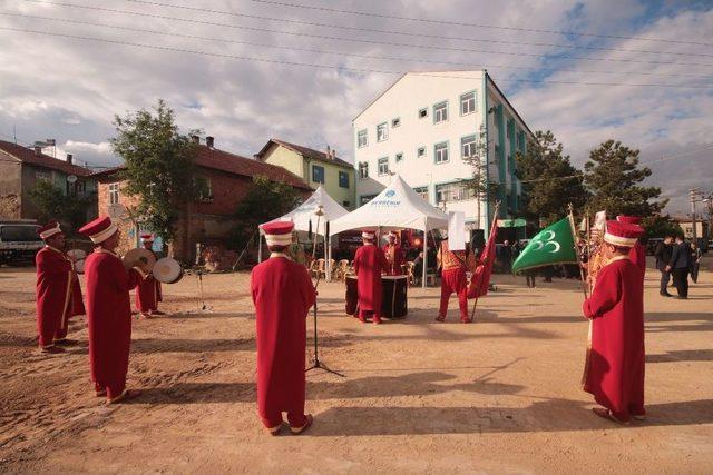 Beyşehir’in Karaali Mahallesinde Düğün Salonu Temeli Atıldı