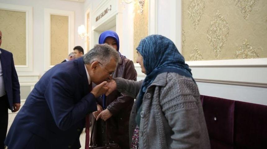 Başkan B&uuml;y&uuml;kkılı&ccedil;&rsquo;tan Anneler G&uuml;n&uuml; Mesajı