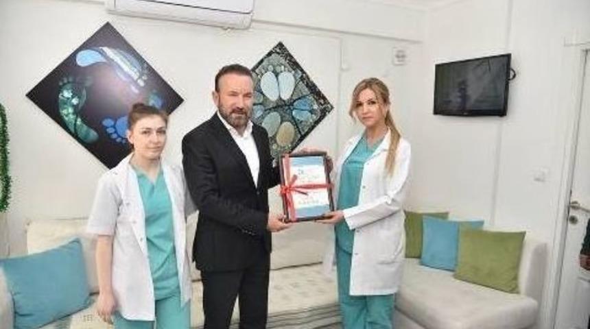 İzmit&rsquo;in &Ouml;rnek İşyerleri Belgelerini Almaya Devam Ediyor