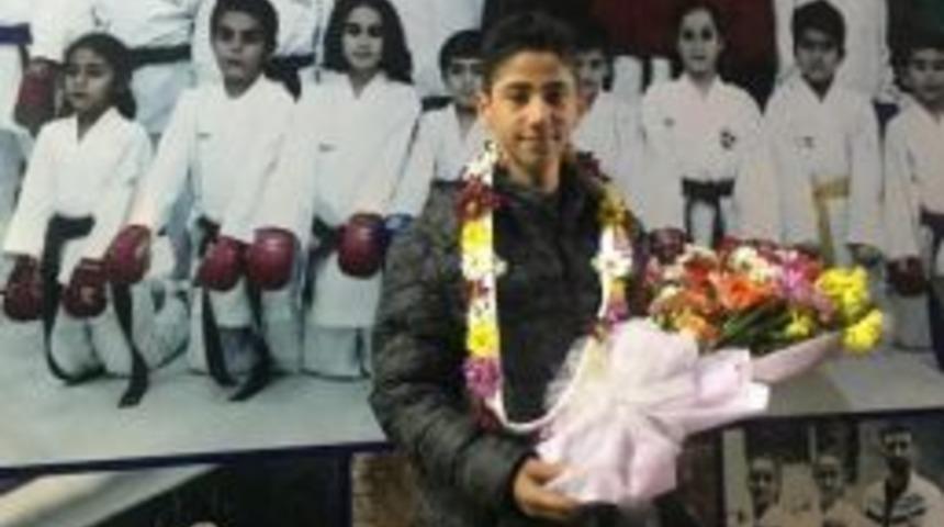 Diyarbakırlı &Ouml;ğrenci Avrupa Şampiyonu Oldu