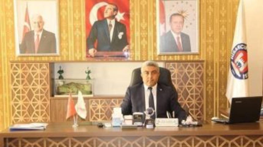 Belediye Başkanı Fatih &Ccedil;alışkan: &Ouml;ğretmenlerimizin G&uuml;n&uuml;n&uuml; Kutluyorum