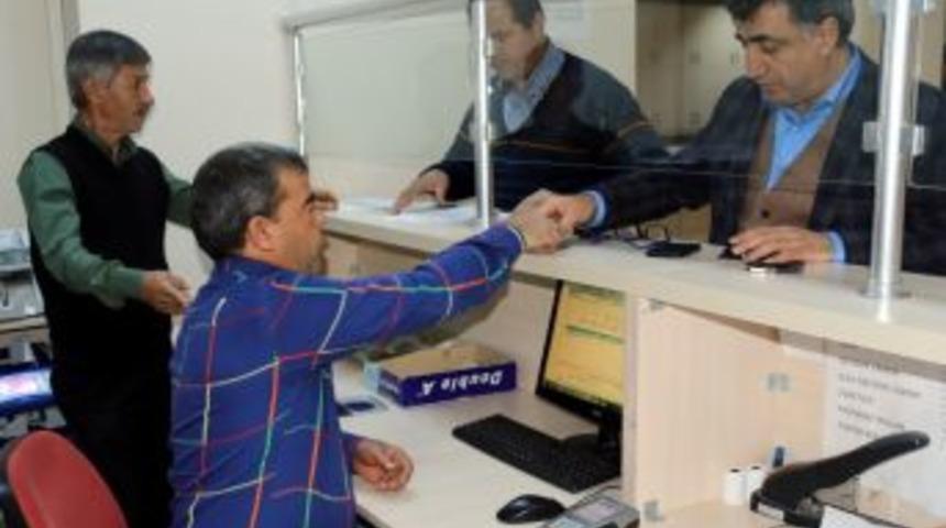 Akdeniz Belediyesi&rsquo;nde Vezneler Hafta Sonu A&ccedil;ık