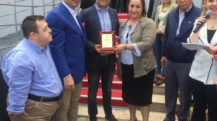 Beylikd&uuml;z&uuml; Belediyesi&rsquo;nden Anneler G&uuml;n&uuml;&rsquo;nde Annelere Anlamlı Hediye