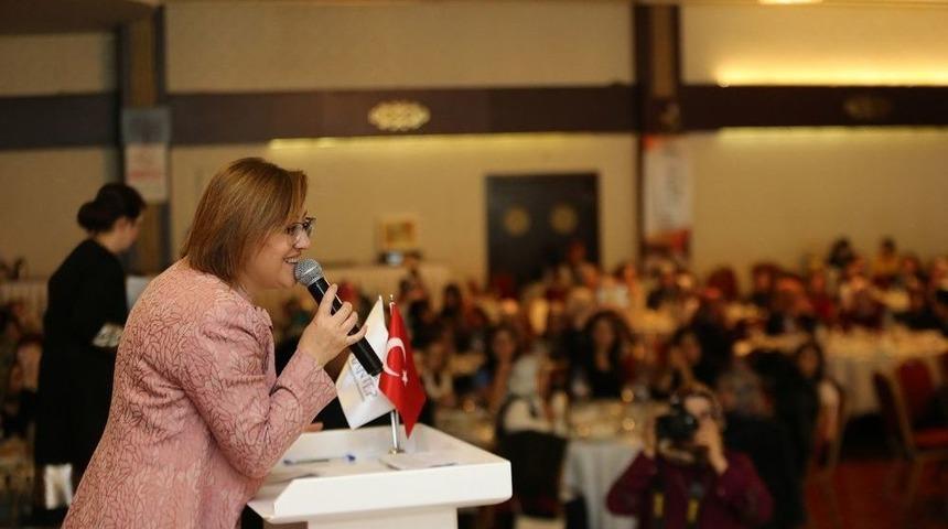 Gaziantep B&uuml;y&uuml;kşehir Belediye Başkanı Fatma Şahin