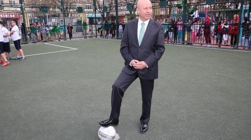 Kocasinan&rsquo;da Ortaokullar Arası Futbol Turnuvası Heyecanı Başladı