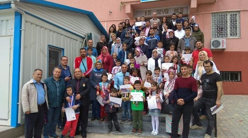 Ana Sınıflar Arasında Satran&ccedil; Senliği