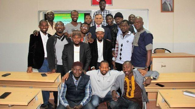 Ganalılar Elazığ’da Öğretmen Oluyor