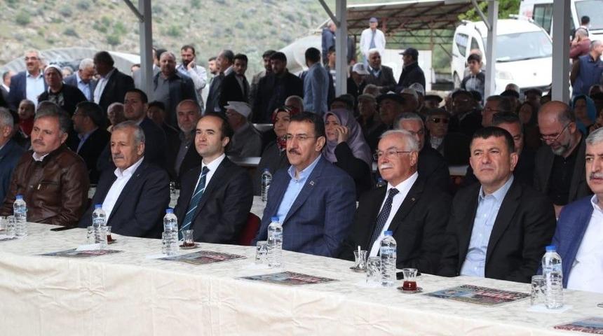 Bakan Tüfenkci, Doğan Dede’nin Vefatının 35. Yılı Anma Törenine Katıldı