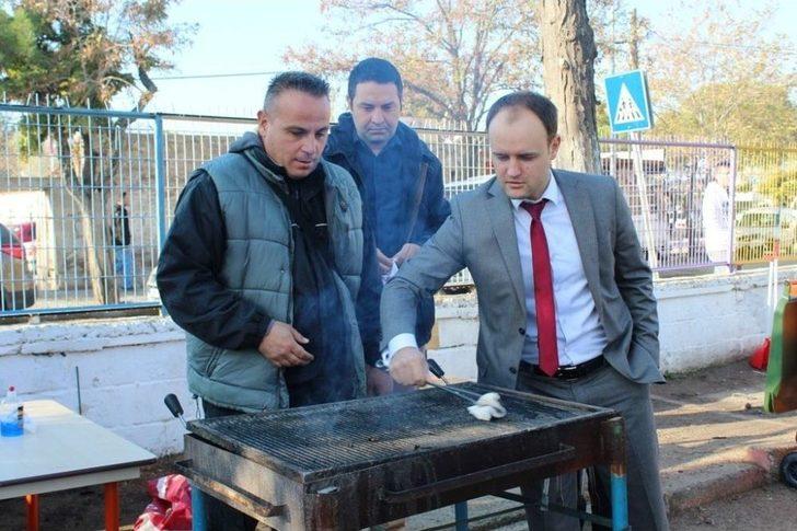 Okul Aile Birliği Sucuk Ekmek Etkinliğiyle Kışa ‘merhaba’ Dedi G5