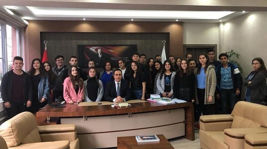 &Ouml;ğrencilerin Adliye Ziyareti